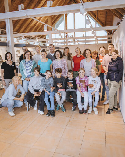 Fertigung von Lehmschalen wie in der Jungsteinzeit